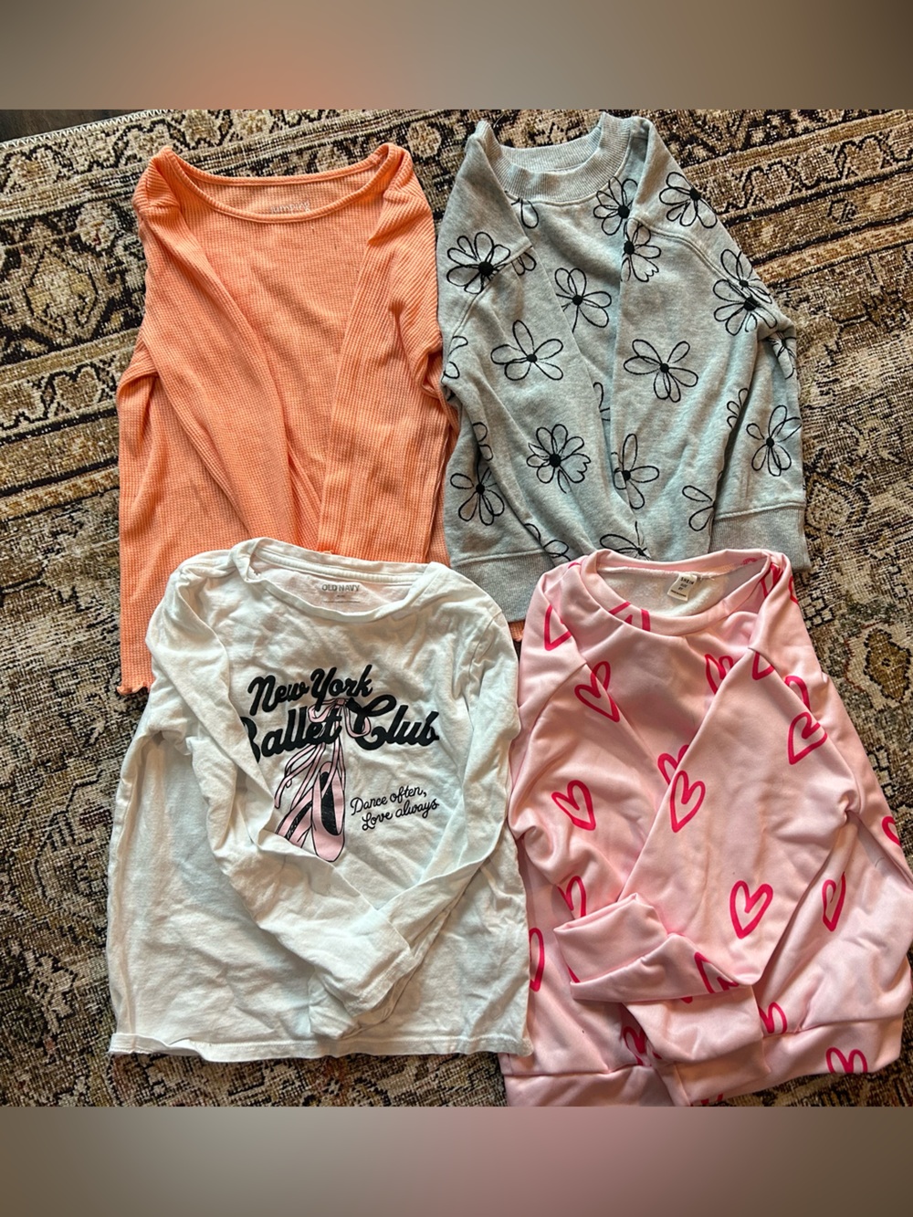 Set of 4 Girls long sleeves